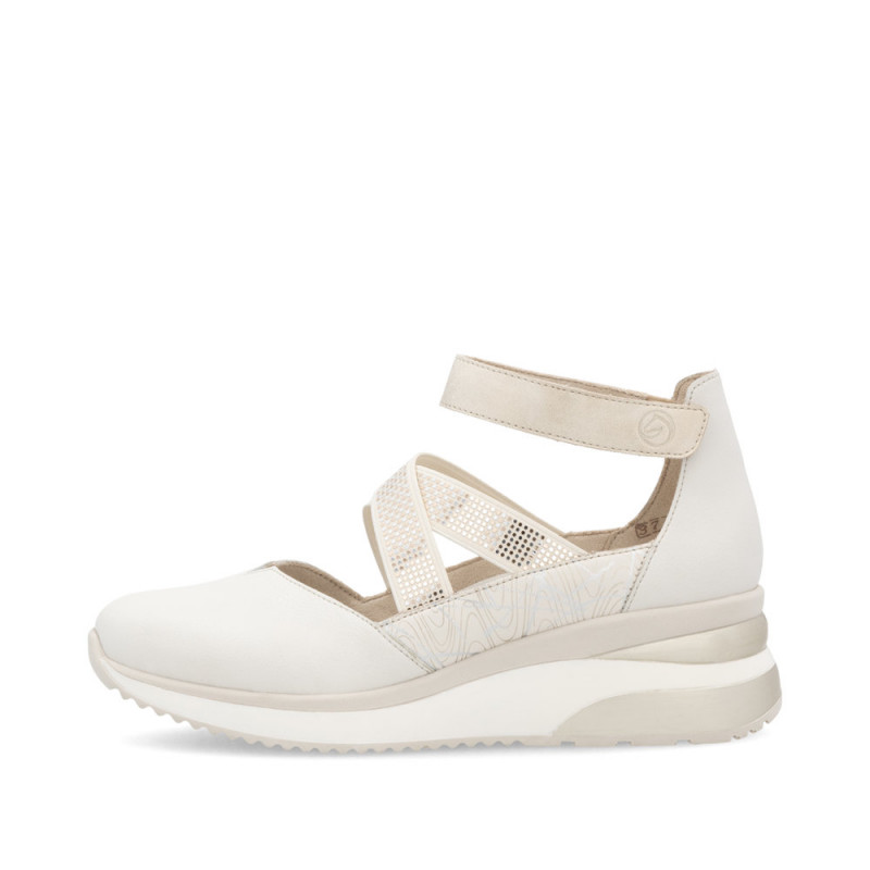 Remonte moteriški bateliai