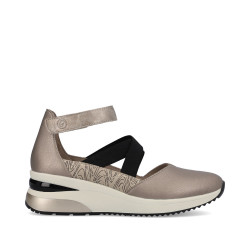 Remonte moteriški bateliai