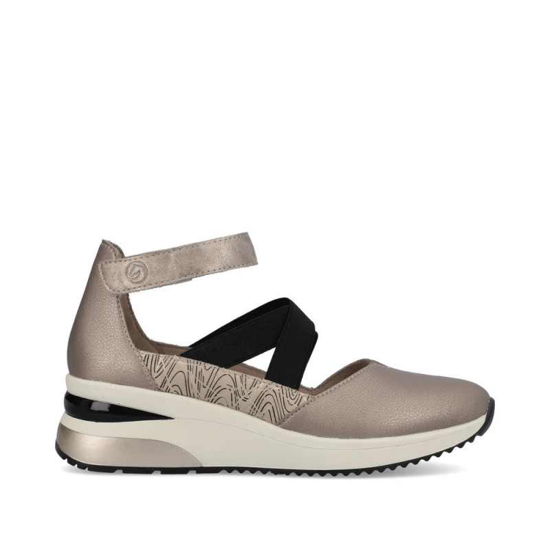 Remonte moteriški bateliai