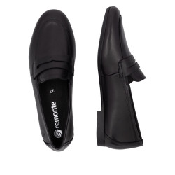 Remonte moteriški bateliai