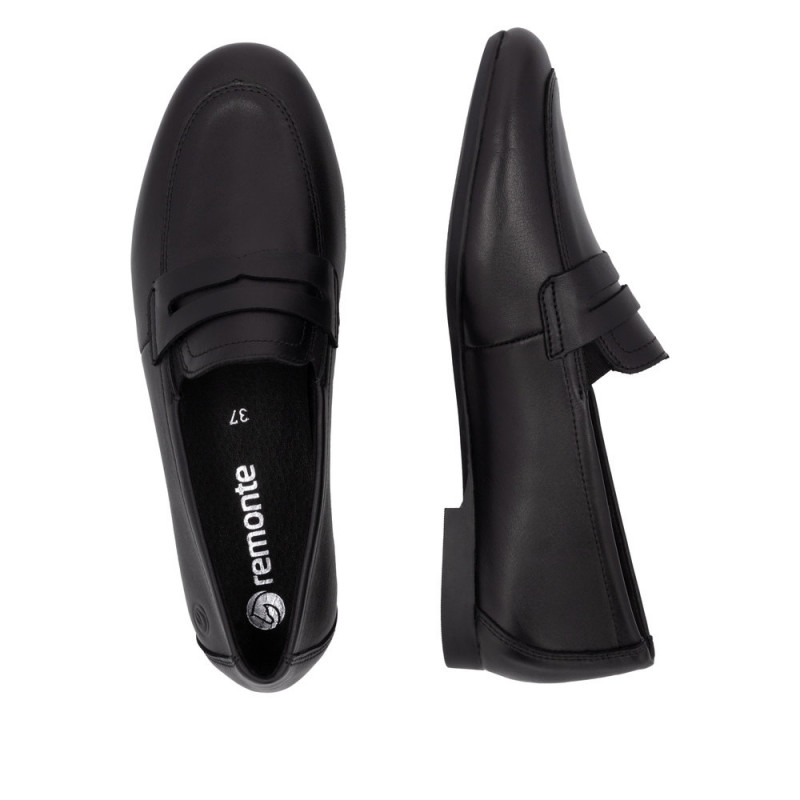 Remonte moteriški bateliai