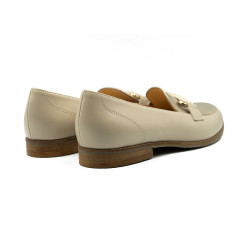 Nicolo Ferretti moteriški bateliai