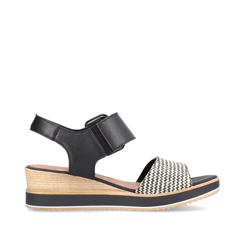 Remonte moteriškos basutės