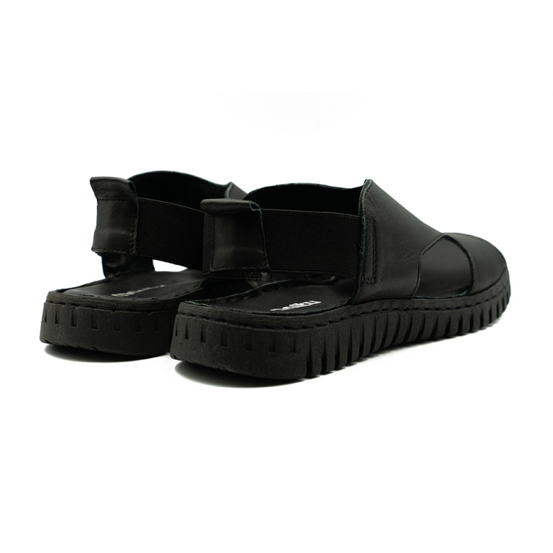 Polking moteriškos basutės