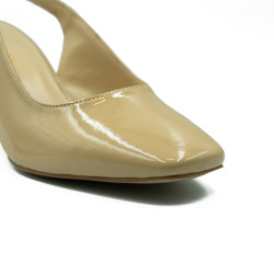 Nicolo Ferretti moteriškos basutės