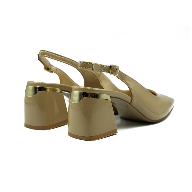 Nicolo Ferretti moteriškos basutės