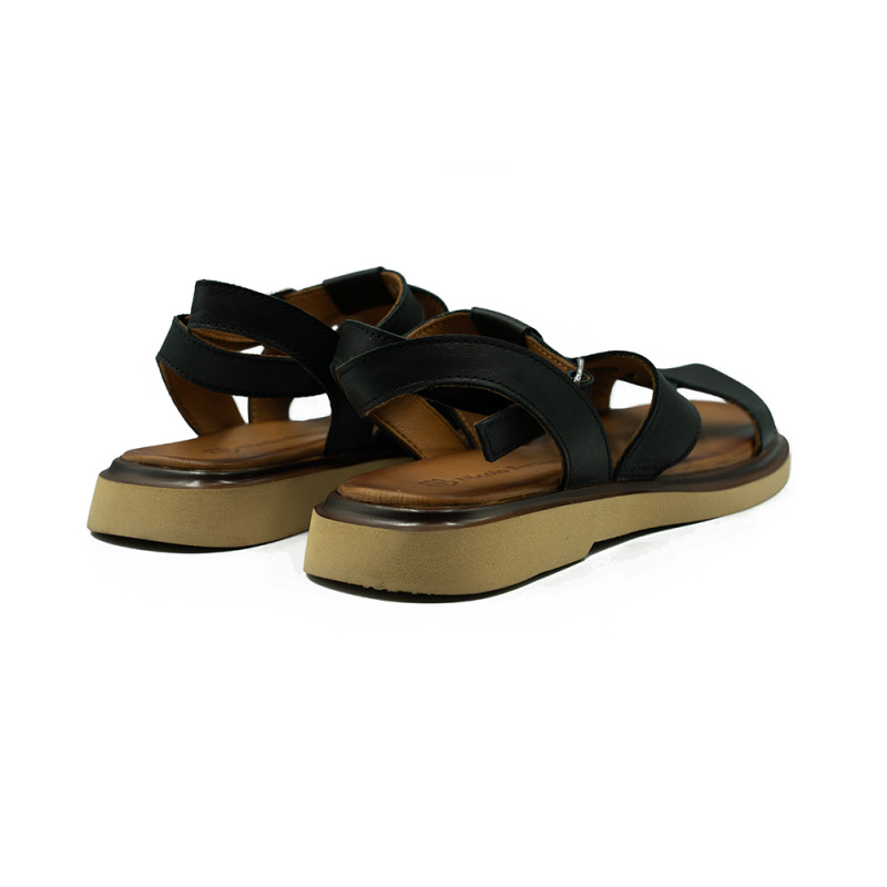 Nicolo Ferretti moteriškos basutės