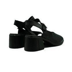 Nicolo Ferretti moteriškos basutės