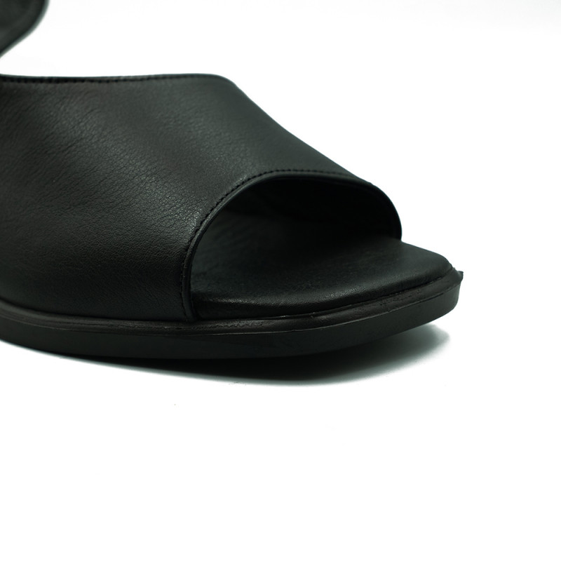 Nicolo Ferretti moteriškos basutės