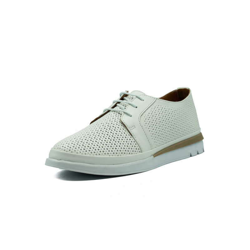 Nicolo Ferretti moteriški bateliai