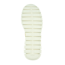 Nicolo Ferretti moteriški bateliai