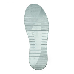 Nicolo Ferretti moteriški bateliai