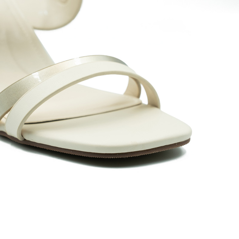 Laura Biagiotti moteriškos basutės