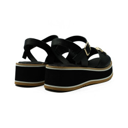 Repo moteriškos basutės