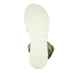 Repo moteriškos basutės