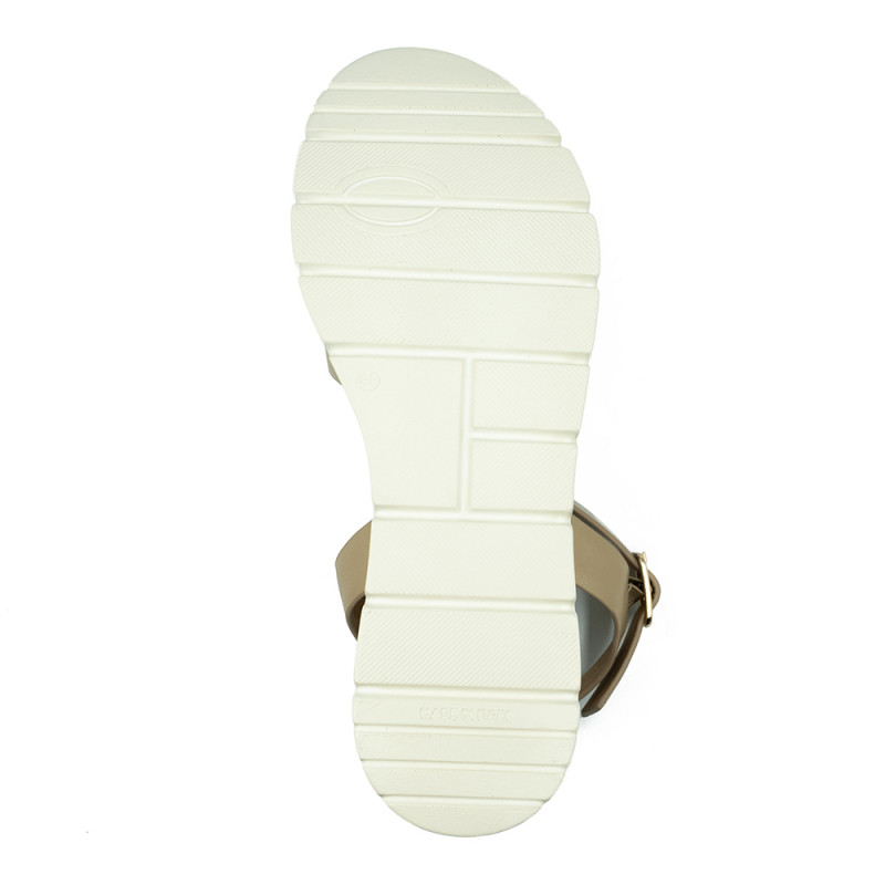 Repo moteriškos basutės