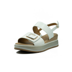 Repo moteriškos basutės