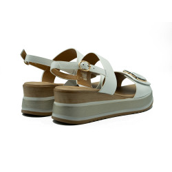 Repo moteriškos basutės