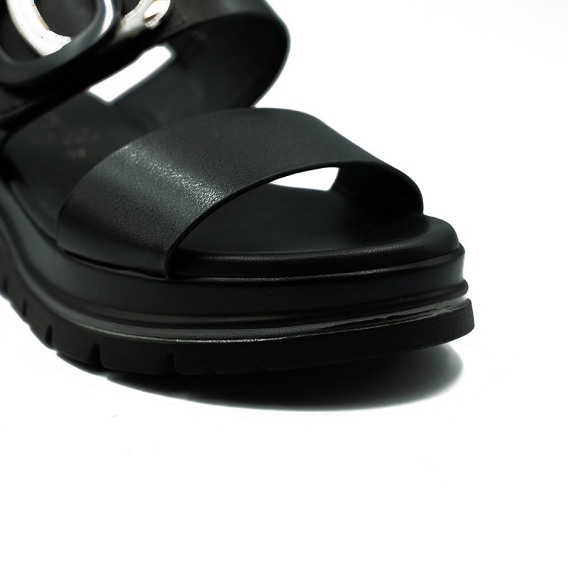 Repo moteriškos basutės