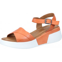 Polking moteriškos basutės