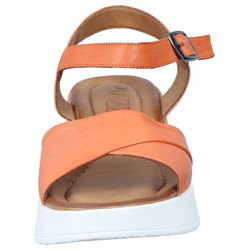 Polking moteriškos basutės