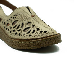 Polking moteriškos basutės