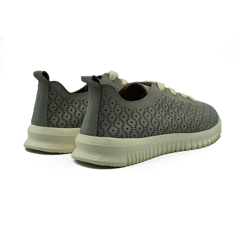 Polking moteriški bateliai