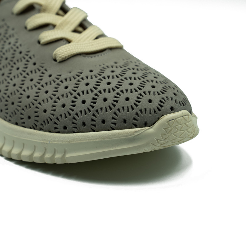 Polking moteriški bateliai