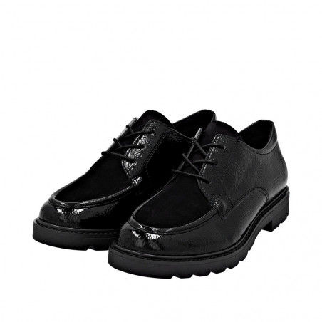 Remonte moteriški bateliai