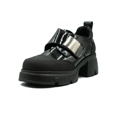 Loretta Vitale moteriški bateliai