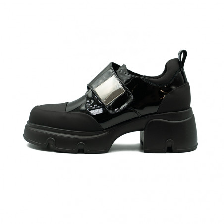 Loretta Vitale moteriški bateliai