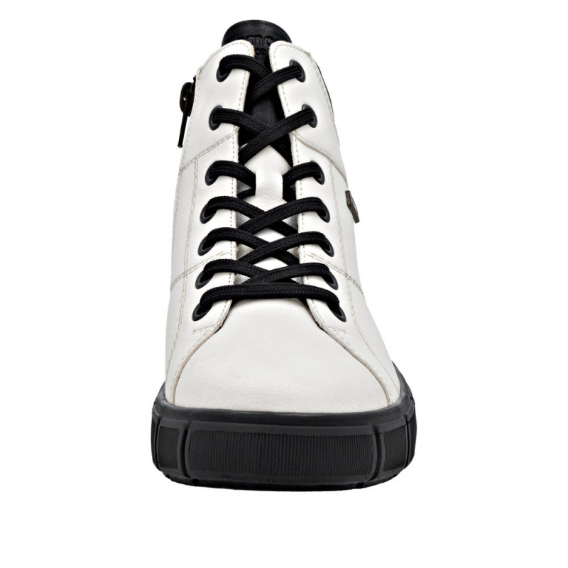 Remonte moteriški aulinukai