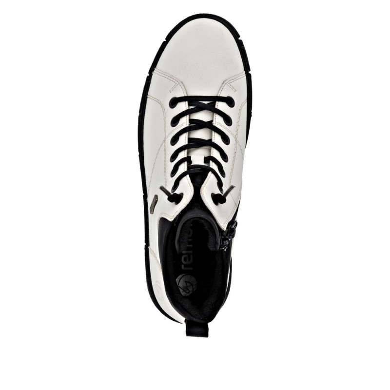 Remonte moteriški aulinukai