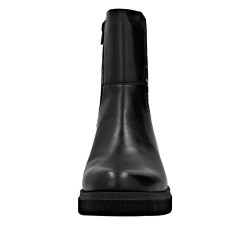 Remonte moteriški aulinukai