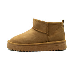 Ara moteriški aulinukai