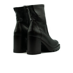 Potocki moteriški aulinukai