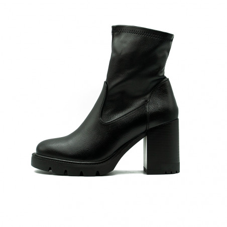 Potocki moteriški aulinukai