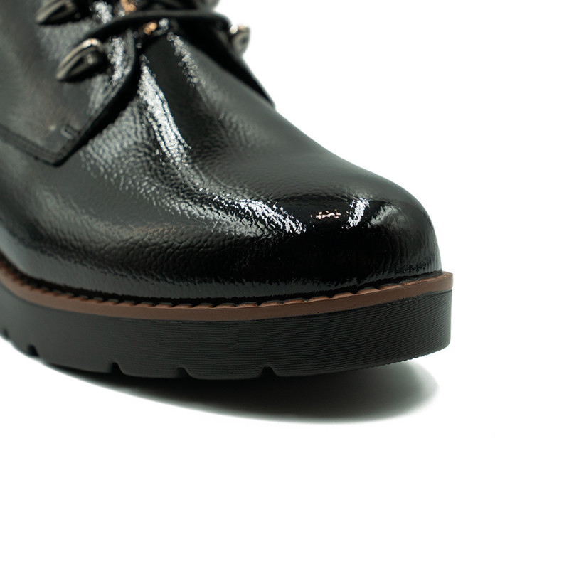 Potocki moteriški aulinukai