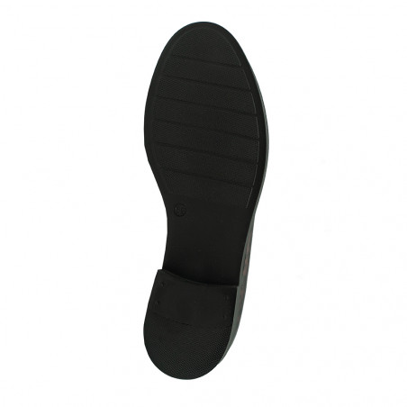 Nicolo Ferretti moteriški bateliai