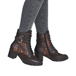 Remonte moteriški aulinukai