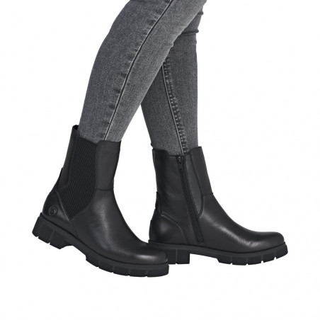 Remonte moteriški aulinukai