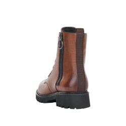 Remonte moteriški aulinukai