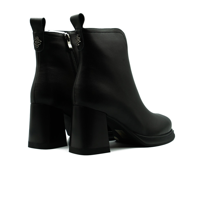 Cambell moteriški aulinukai