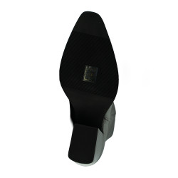 Nicolo Ferretti moteriški aulinukai