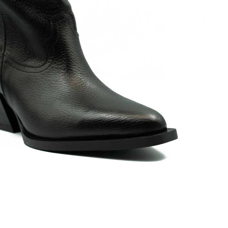 Nicolo Ferretti moteriški aulinukai