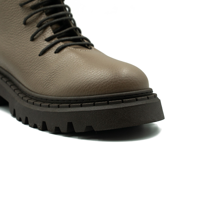 Nicolo Ferretti moteriški aulinukai