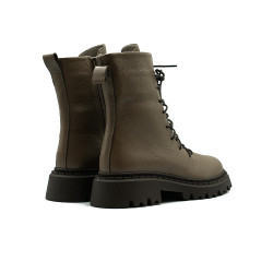 Nicolo Ferretti moteriški aulinukai