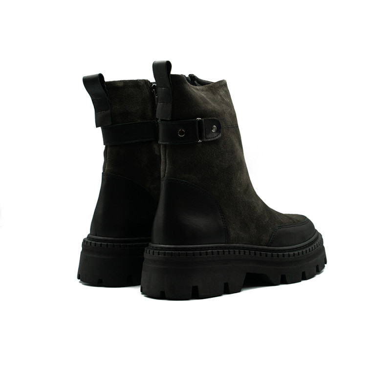 Nicolo Ferretti moteriški aulinukai