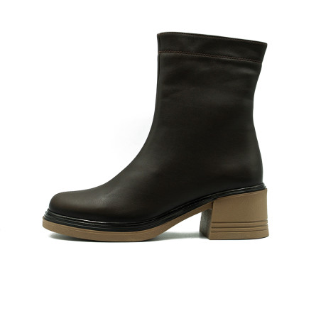 Nicolo Ferretti moteriški aulinukai