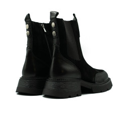 Nicolo Ferretti moteriški aulinukai